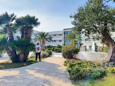 Manfredi Ricevimenti SP58 Le Matine, Km 12, 71043 Manfredonia FG, Italia