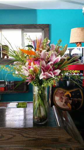 Florist «La Petite Fleur», reviews and photos, 259 Prescott St, St Paul, MN 55107, USA