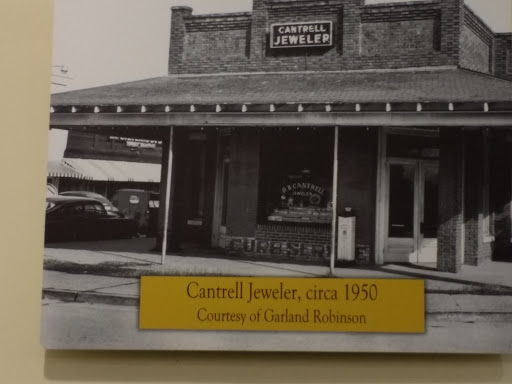 Grocery Store «Ingles Market», reviews and photos, 1031 Alabama Ave, Bremen, GA 30110, USA