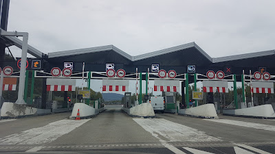 Péage de Chignin Barrière - A43 à Porte-de-Savoie
