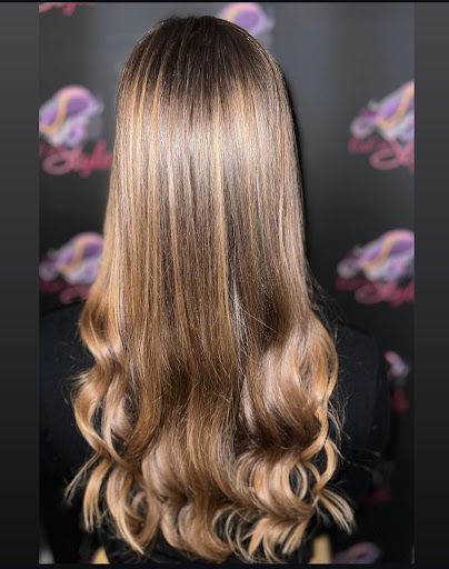 Cut'is Style Friseur In Sooß