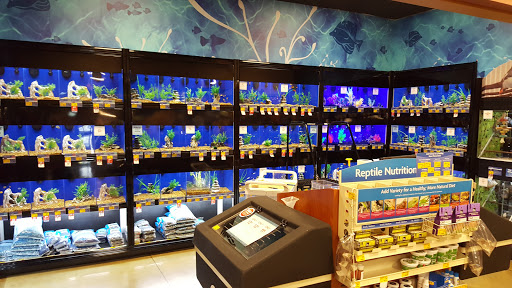 Pet Supply Store «PetSmart», reviews and photos, 5241 Monroe St, Toledo, OH 43623, USA