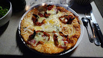 Pizza du Restaurant français Restaurant Les Pilotis à Montignac-Lascaux - n°12