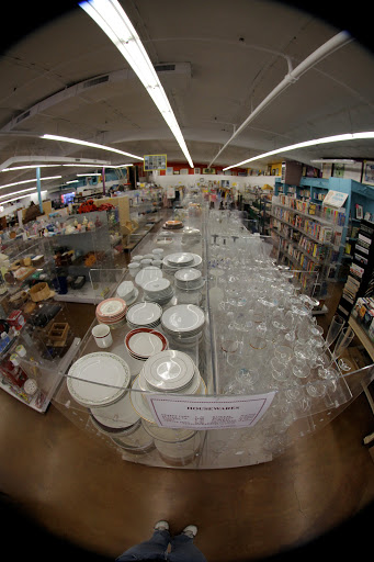 Thrift Store «Casa De Los Ninos Thrift Store», reviews and photos, 1302 E Prince Rd, Tucson, AZ 85719, USA