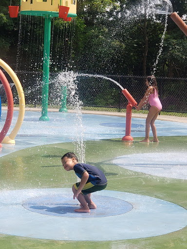 Water Park «Petersen Splash Pad at Watson Park», reviews and photos, Gordon Rd, Braintree, MA 02184, USA