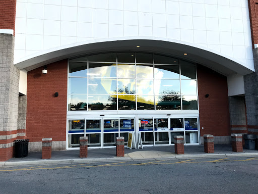 Electronics Store «Best Buy», reviews and photos, 5454 New Hope Commons Dr, Durham, NC 27707, USA