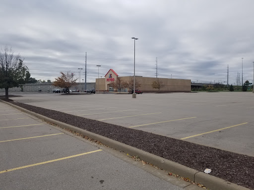 Pet Supply Store «Petco Animal Supplies», reviews and photos, 7907 State Highway N, Dardenne Prairie, MO 63368, USA