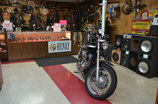 Pawn Shop «E-Z Money Pawn & Jewelry», reviews and photos, 1175 Clay St, Bowling Green, KY 42101, USA