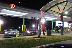 Sonic Drive-In image