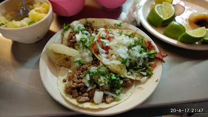 Tacos Al Pastor Pacos Jr.