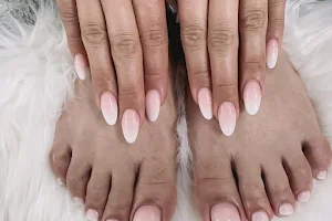 Elegance Nails & Spa image