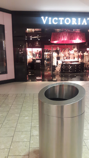 Shopping Mall «Stamford Town Center», reviews and photos, 100 Greyrock Pl, Stamford, CT 06901, USA