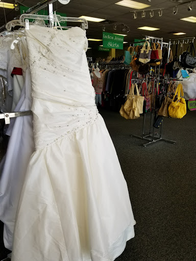 Thrift Store «Outreach Thrift Store», reviews and photos, 1715 S Rutherford Blvd, Murfreesboro, TN 37130, USA