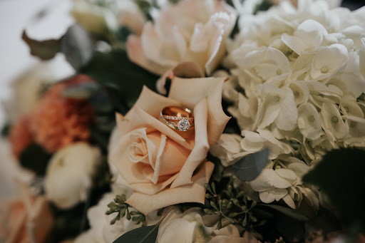 Florist «Eclectic Garden», reviews and photos, 323 Walnut St, St Charles, IL 60174, USA