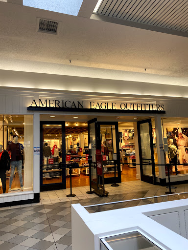 American Eagle & Aerie Outlet image 1