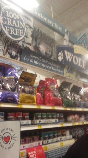 Pet Supply Store «PetSmart», reviews and photos, 139 Rolling Hills Cir, Easley, SC 29640, USA