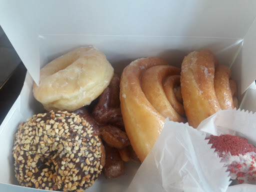 Donut Shop «Sarah Donuts», reviews and photos, 5860 Jimmy Carter Blvd #155, Norcross, GA 30071, USA