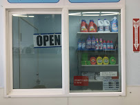 West Grand Coin Laundry - Photo 4 - Car repair in Oakland, CA, Oakland