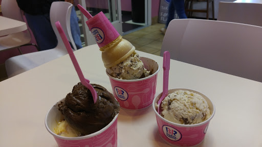 Ice Cream Shop «Baskin-Robbins», reviews and photos, 2704 S Prairie Ave, Pueblo, CO 81005, USA