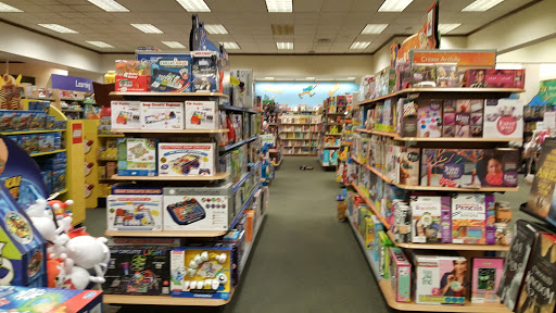 Book Store «Barnes & Noble», reviews and photos, 330 E 1300 S, Orem, UT 84058, USA