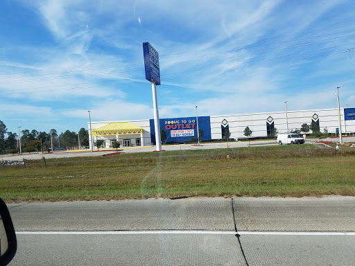 Outlet Store «Rooms To Go Outlet Furniture Store - Pearl River», reviews and photos, 63295 Old Military Rd, Pearl River, LA 70452, USA