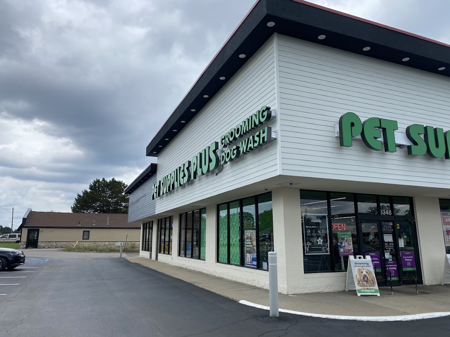 Pet Supplies Plus Waterford