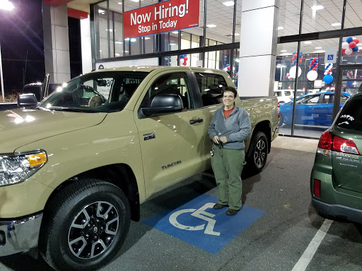 Toyota Dealer «DARCARS Toyota Frederick», reviews and photos, 5293 Buckeystown Pike, Frederick, MD 21704, USA