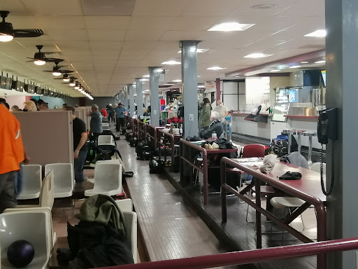 Bowling Alley «Trindle Bowl», reviews and photos, 4695 E Trindle Rd, Mechanicsburg, PA 17050, USA