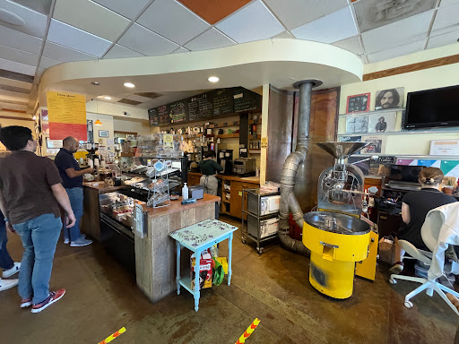 Coffee Shop «Caffe Amouri Coffee Roaster», reviews and photos, 107 Church St NE, Vienna, VA 22180, USA