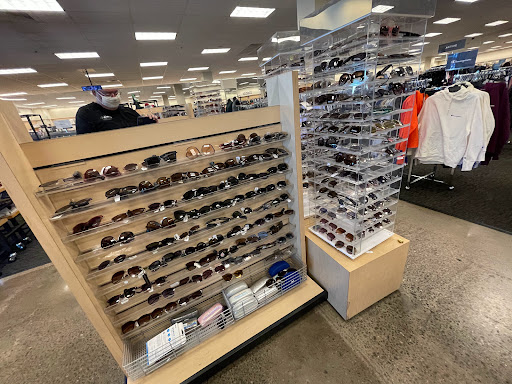 Department Store «Nordstrom Rack Stephanie Street Center», reviews and photos, 579 N Stephanie St, Henderson, NV 89014, USA