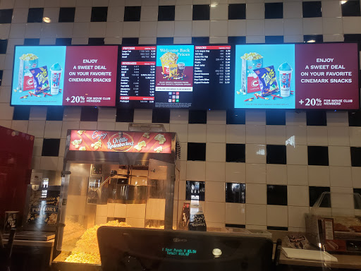 Movie Theater «Cinemark XD», reviews and photos, 5500 Antioch Dr, Merriam, KS 66202, USA