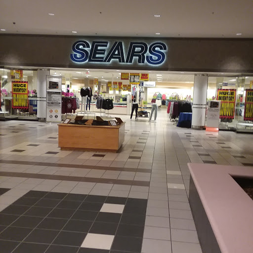 Shopping Mall «Silver City Galleria», reviews and photos, 2 Galleria Mall Dr, Taunton, MA 02780, USA