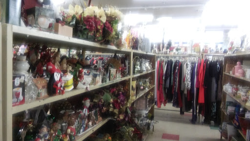 Thrift Store «Better Bargains Thrift Store», reviews and photos, 10209 NE Sandy Blvd, Portland, OR 97220, USA