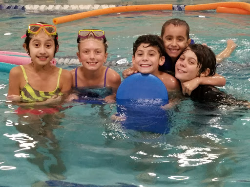 Recreation Center «Crestwood Recreation & Wellness Center», reviews and photos, 5331 W 135th St, Crestwood, IL 60445, USA