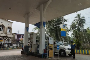Bharat Petroleum, Petrol Pump, CNG -Safiya Petro Park image