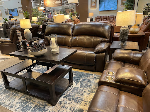 Furniture Store «Ashley HomeStore», reviews and photos, 3667 N Freeway Blvd, Sacramento, CA 95834, USA