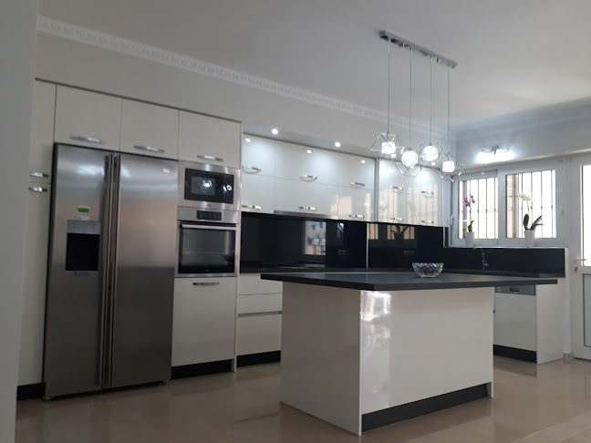 KRINIS - ΚΡΙΝΗ ΑΦΟΙ Ο.Ε - Κατάστημα επίπλων