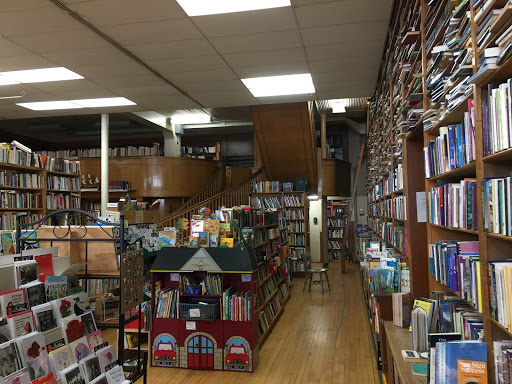 Used Book Store «Pearl Street Books», reviews and photos, 323 Pearl St, La Crosse, WI 54601, USA
