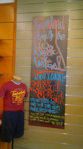 Shoe Store «Timberland Factory Store», reviews and photos, 681 Leavesley Rd, Gilroy, CA 95020, USA