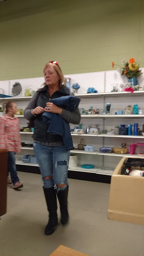 Thrift Store «Goodwill», reviews and photos