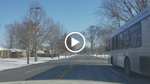 Used Car Dealer «Approved Auto of America», reviews and photos, 2105 Dixie Hwy, Louisville, KY 40210, USA