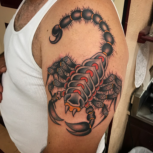 Tattoo Shop «Classic Tattoo Parlor», reviews and photos, 521 N Harbor Blvd, Fullerton, CA 92832, USA