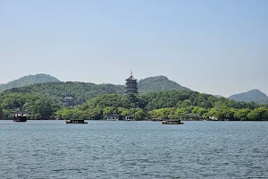 Xi Lake image