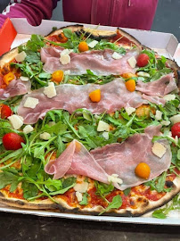 Plats et boissons du Pizzas à emporter Giusepp'izza à Saint-Étienne-de-Crossey - n°1