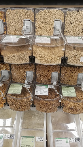 Grocery Store «Fred Meyer», reviews and photos, 3300 Portland Rd, Newberg, OR 97132, USA