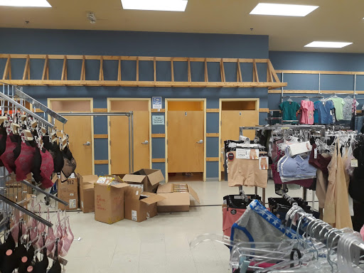 Clothing Store «Rugged Wearhouse», reviews and photos, 3545 Laurel Fort Meade Rd, Laurel, MD 20724, USA