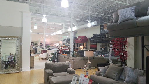 Furniture Store «American Signature Furniture», reviews and photos, 7463 W Colonial Dr, Orlando, FL 32818, USA