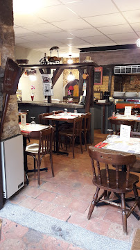 Atmosphère du Pizzeria Le Napoli à Alençon - n°11