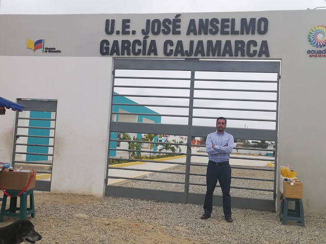 Unidad Educativa José Anselmo García Cajamarca - Cuenca