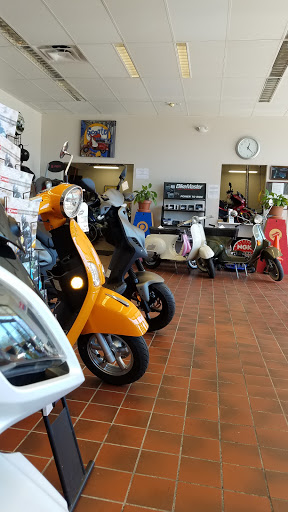 Motor Scooter Dealer «Scooter World», reviews and photos, 9200 Santa Fe Dr, Overland Park, KS 66212, USA